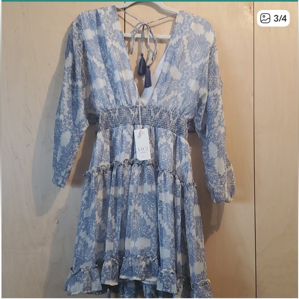NWT VICI Floral Blue and Cream Dress